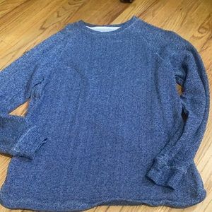 Crewneck sweater